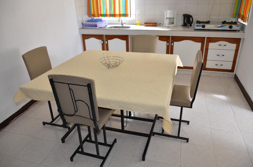 Les Gentilhommieres Guest House ทรู โอซ์ บิชส์ ภายนอก รูปภาพ