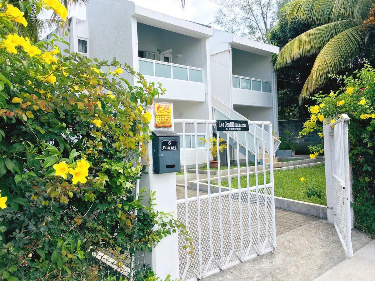 Les Gentilhommieres Guest House ทรู โอซ์ บิชส์ ภายนอก รูปภาพ